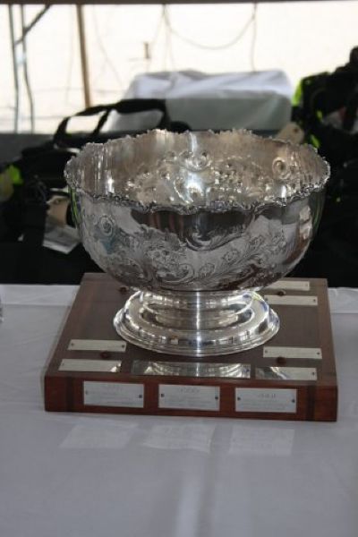Express 27 Great Lakes Championship Trophy